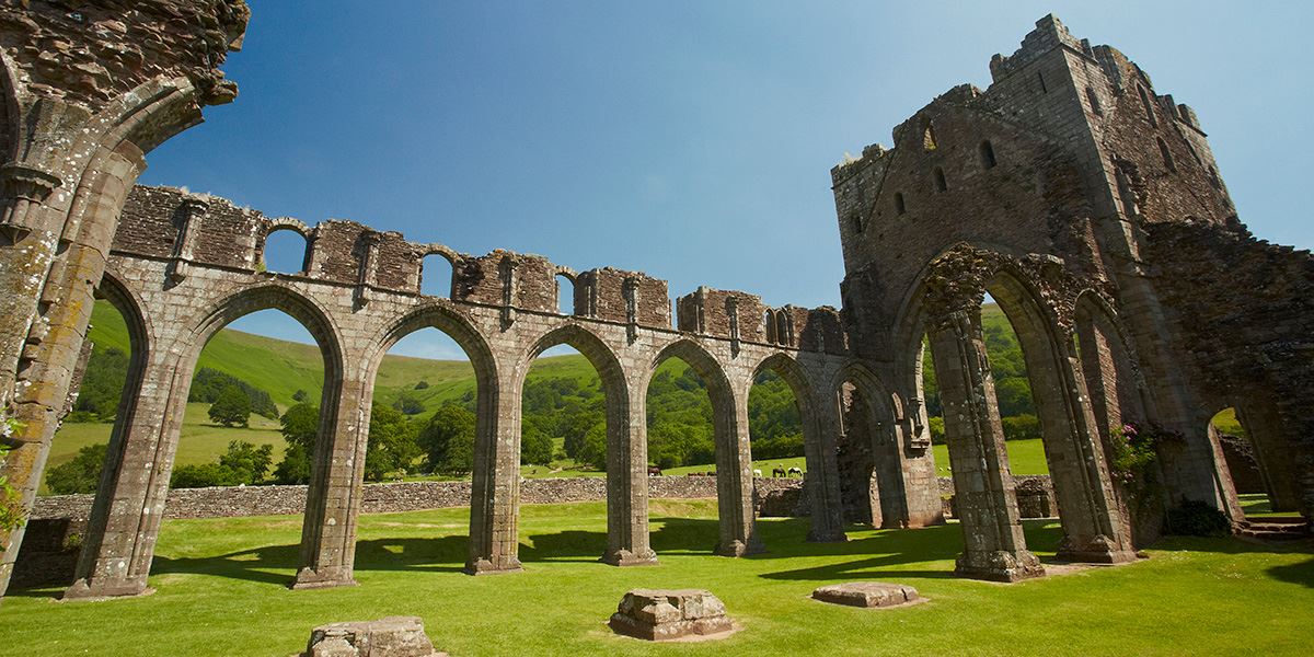 Llanthony Priory