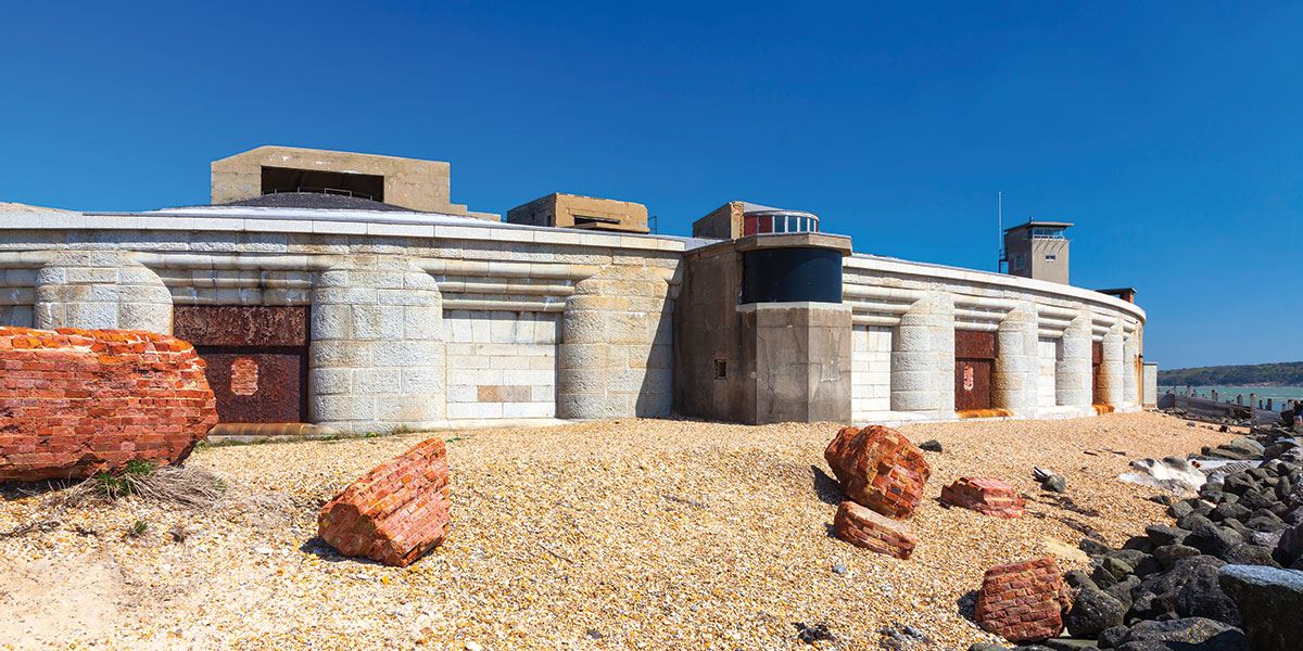 Experience the history of Hurst Castle