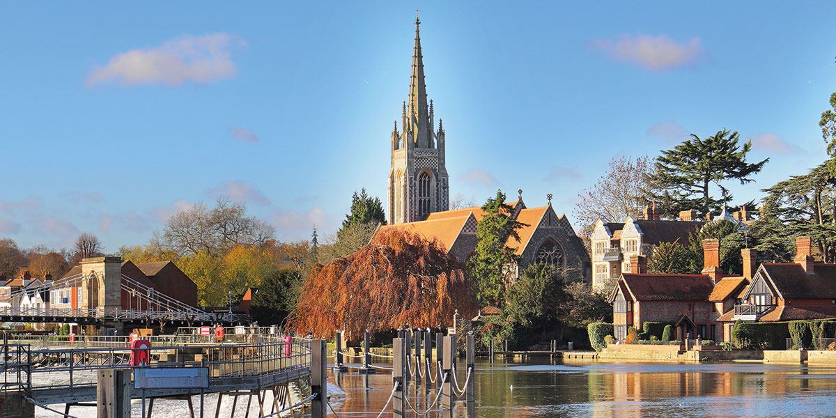 The River Thames is popular with rowers, sailors, fishermen and bird-watchers