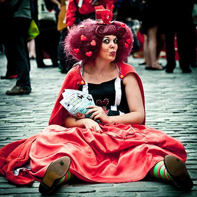 Street performer on the Royal Mile