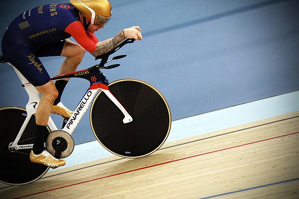 Bradley Wiggins taking part in London cycling event