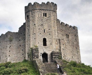 Top 10 reasons to visit Cardiff and the Vale of Glamorgan!