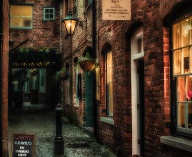 The Glamorous Owl – a jewel in the heart of Newcastle